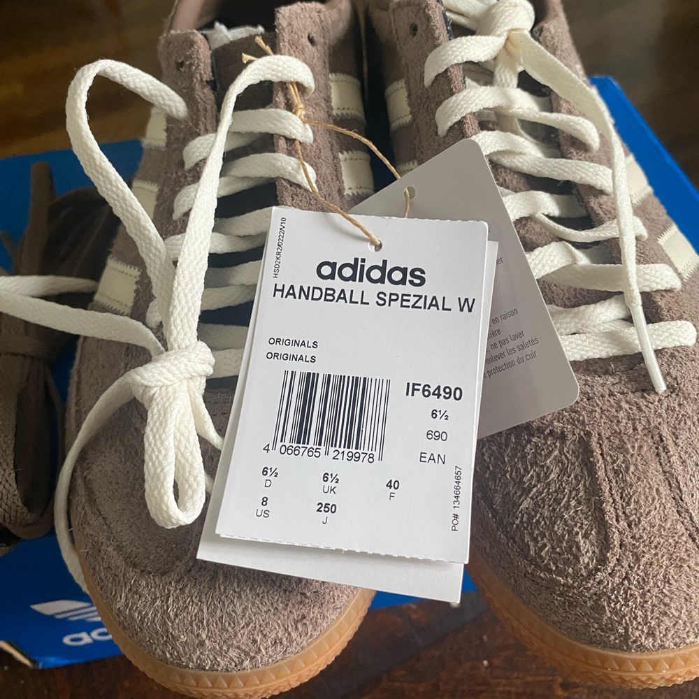 NWT Adidas Handball Spezial Earth Strata Gum Women’s Size 8